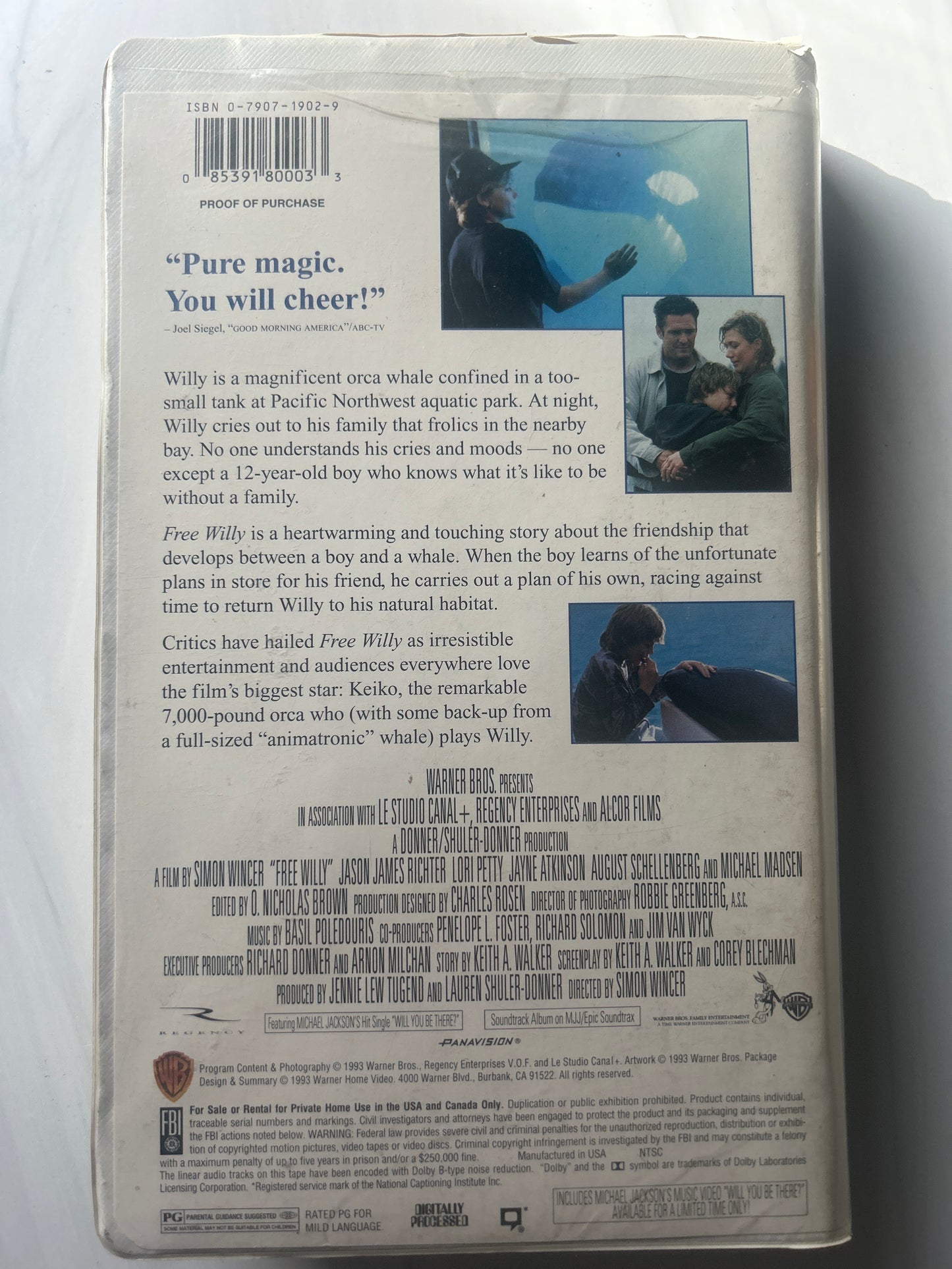 Free Willy (VHS)