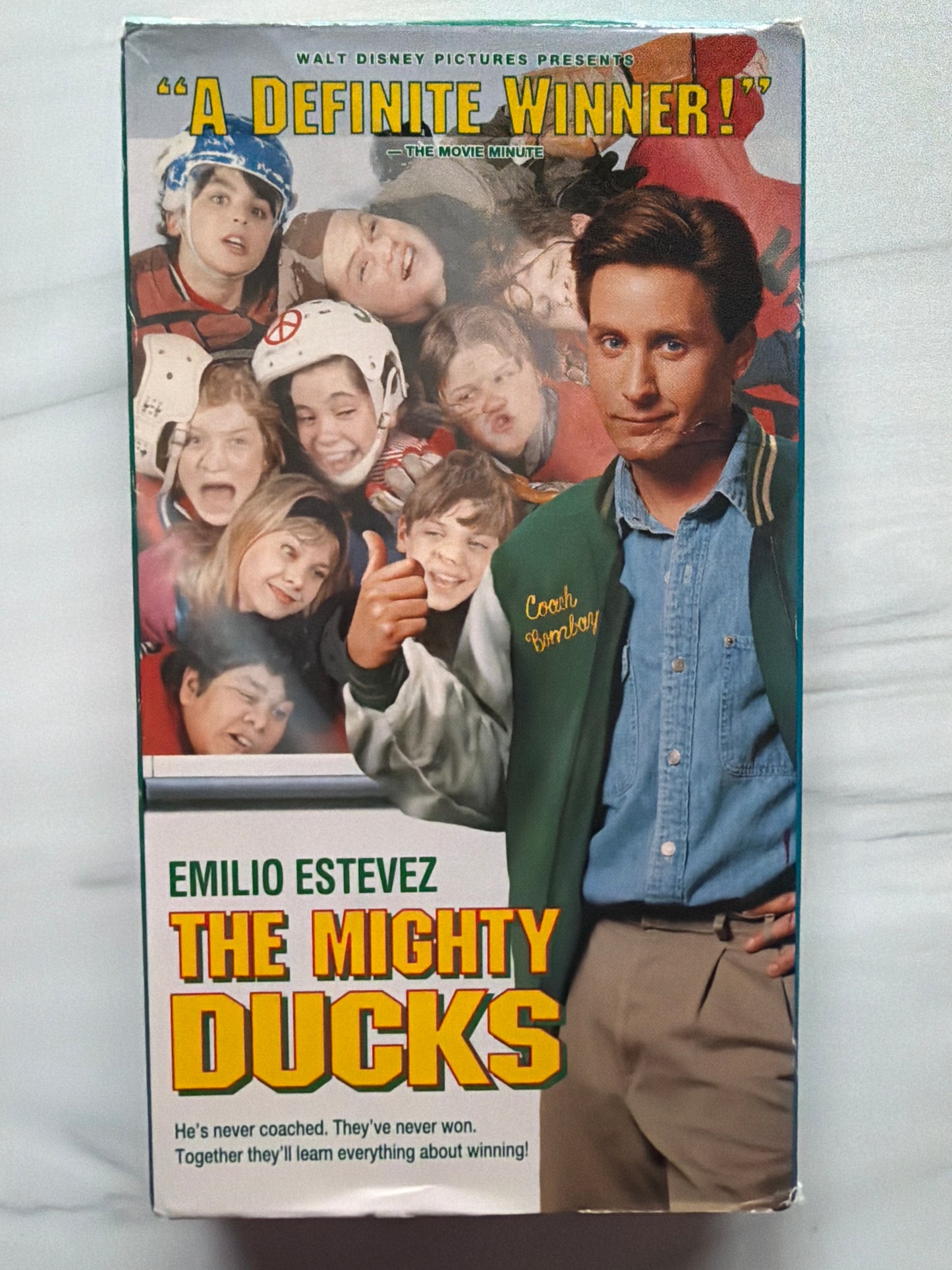 The Mighty Ducks (VHS)